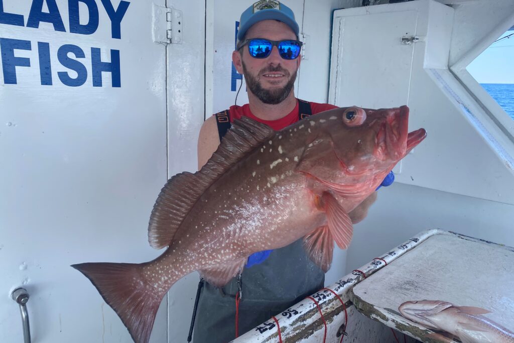 NEAR SHORE & OFFSHORE - red grouper (11)