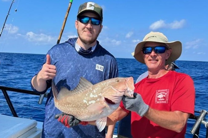 NEAR SHORE & OFFSHORE - red grouper (15)