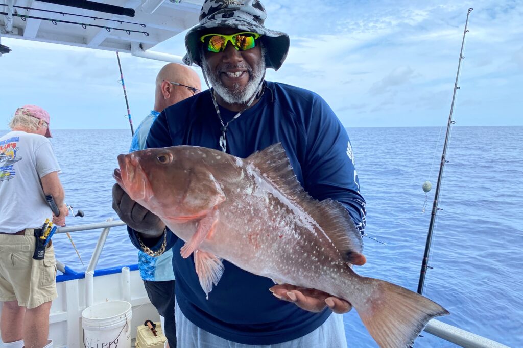 NEAR SHORE & OFFSHORE - red grouper (22)