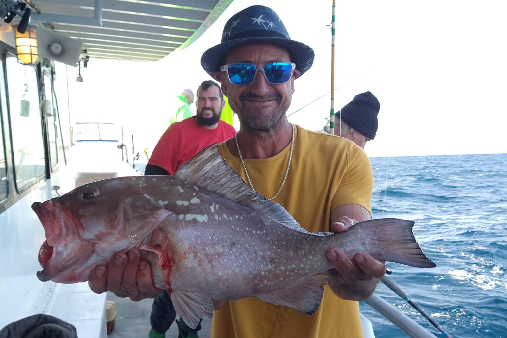 NEAR SHORE & OFFSHORE - red grouper (12)