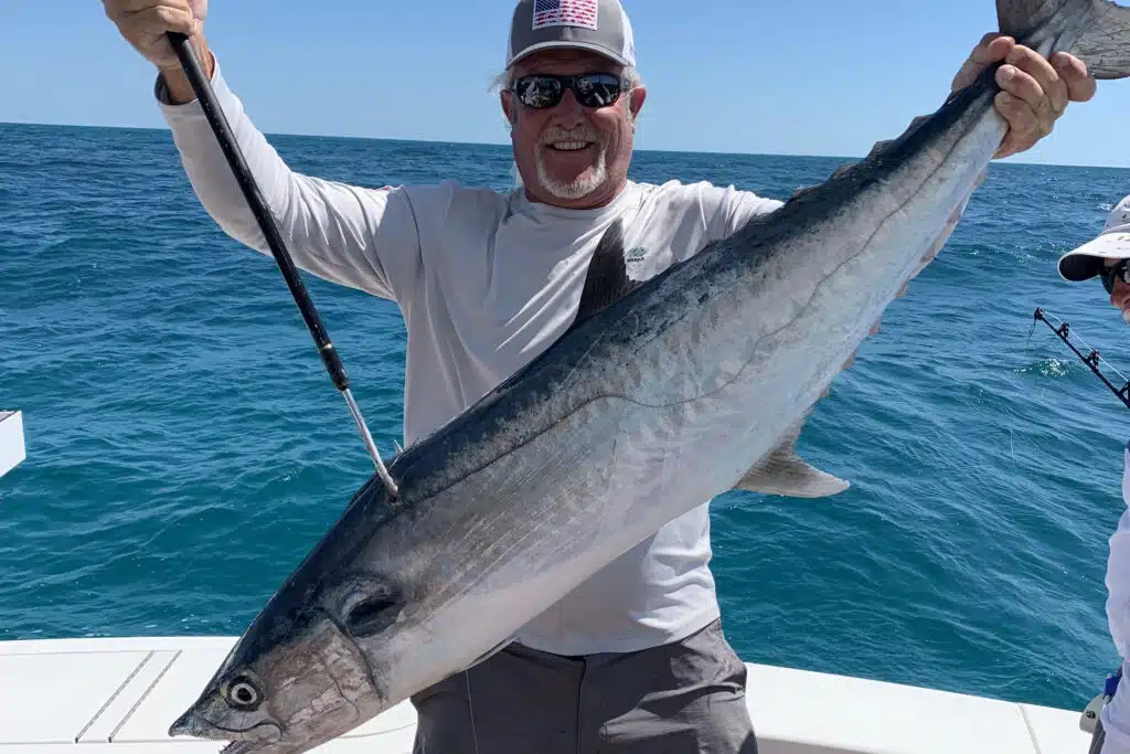 NEARHSORE-kingfish