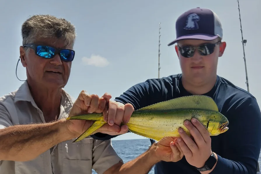 NEARSHORE-mahi