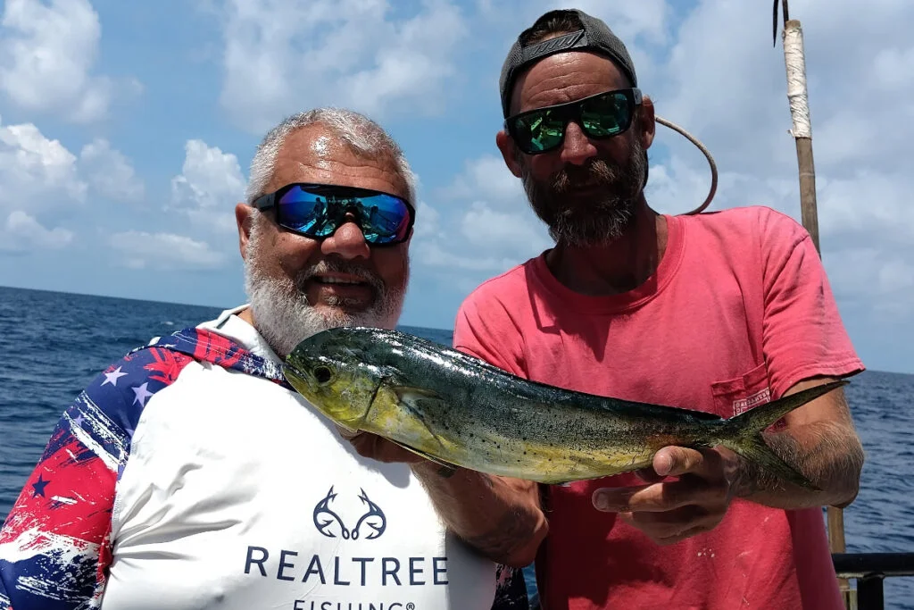 NEARSHORE-mahi