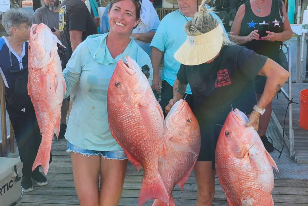OFFSHORE-redsnapper-pile