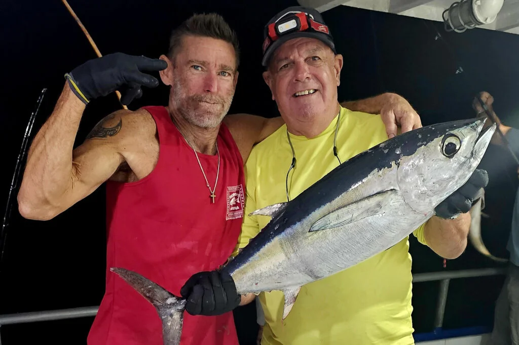 OFFSHORE - blackfin tuna 88