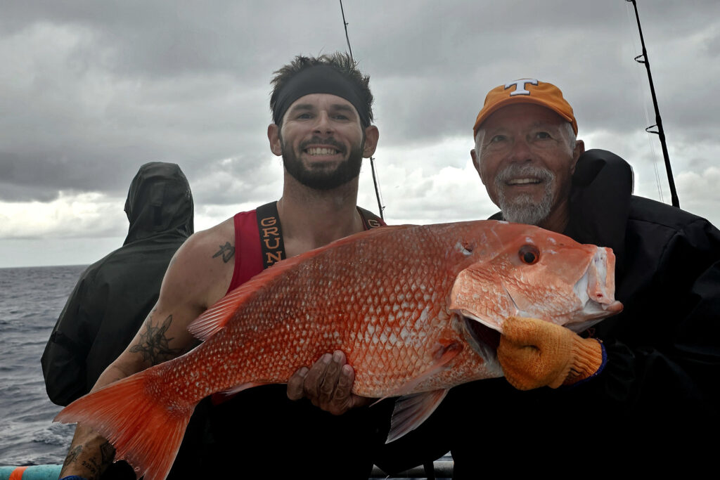 OFFSHORE - red snapper 24