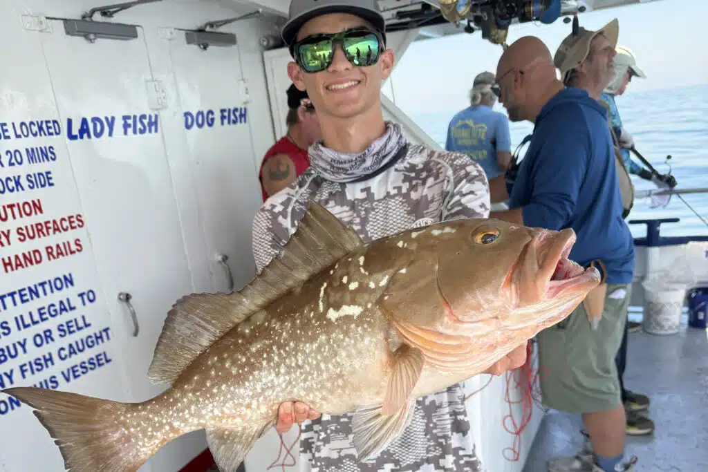 OFFSHORE-redgropuer (1)