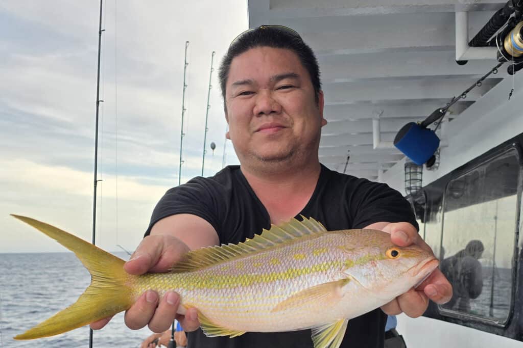 OFFSHORE-yellowtail (9)